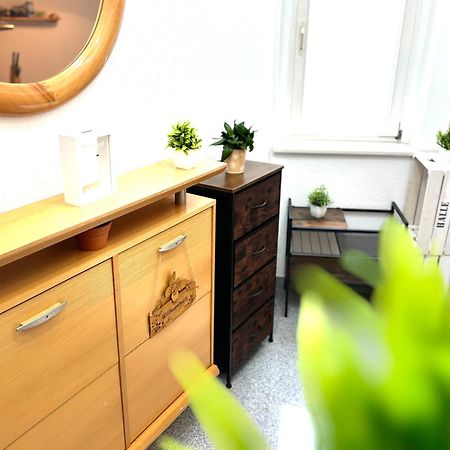 Piano Apartment Halle Center - Netflix - Free Wifi 2 Exterior photo